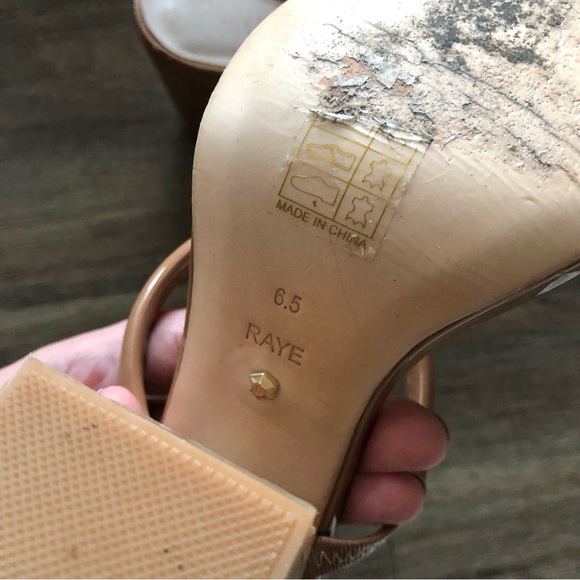 CLOSEOUT \RAYE\• Brindis Block Heel Sandals - Picture 14 of 14